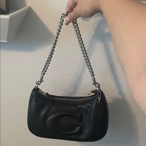 Black Leather COACH Shoulder Bag with Chain Strap